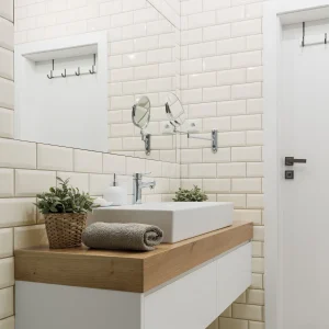Metro Bevel Bone Gloss Ceramic Wall Tile 100 × 200mm