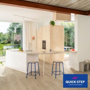 Quick-Step Impressive Classic Oak Beige Laminate Flooring 190 × 1380 × 8mm