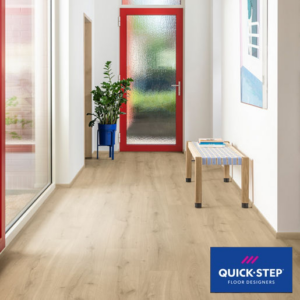 Quick-Step Majestic Desert Oak Light Natural Laminate Flooring 240 × 2050 × 9.5mm