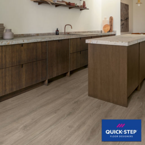 Quick-Step Majestic Woodland Oak Brown Laminate Flooring 240 × 2050 × 9.5mm